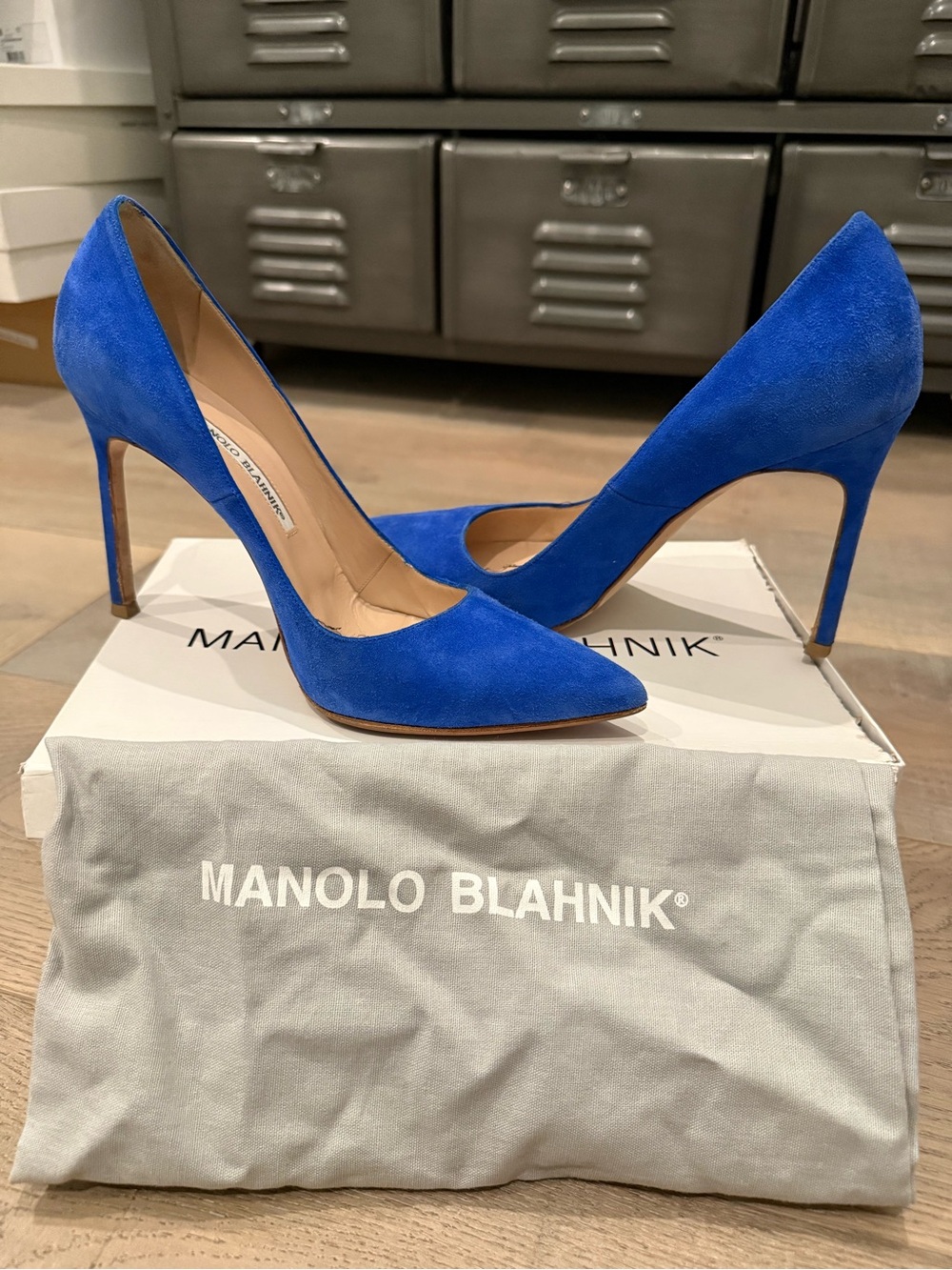 Manolo Blahnik Electric Blue Suede Pointed-Toe Stiletto Pumps